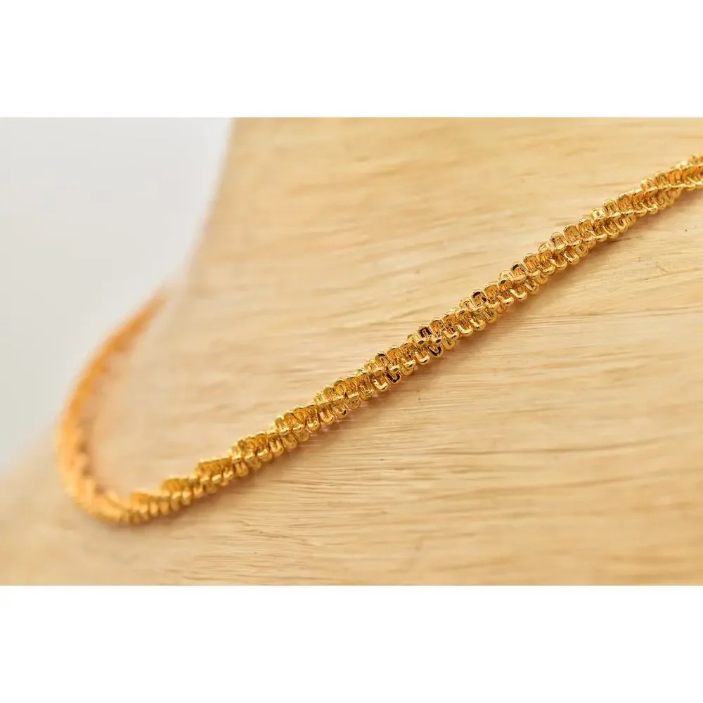 Vintage Twisted Chain Collar Necklace Yellow Gold Tone Metallic Shiny 80s BinA17